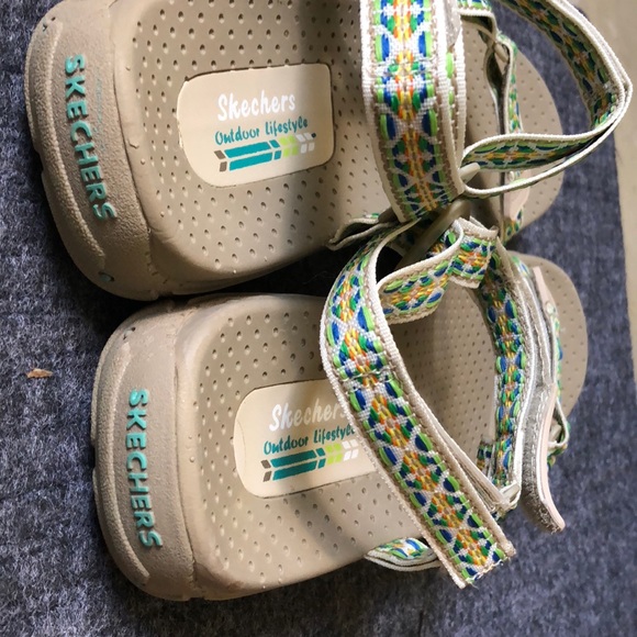 skechers reggae islander athletic sandals